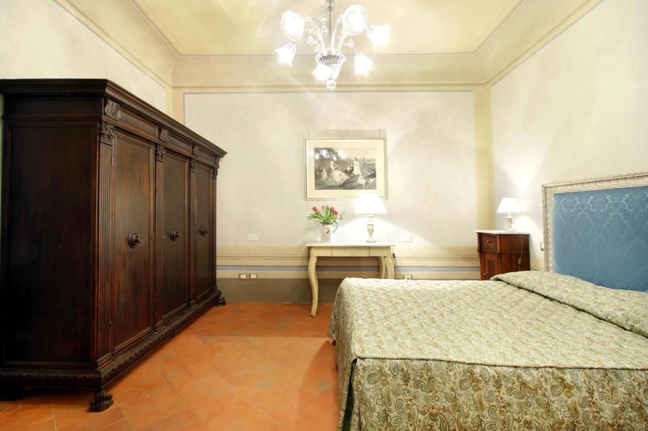 פירנצה B&B Amalia Suites מראה חיצוני תמונה