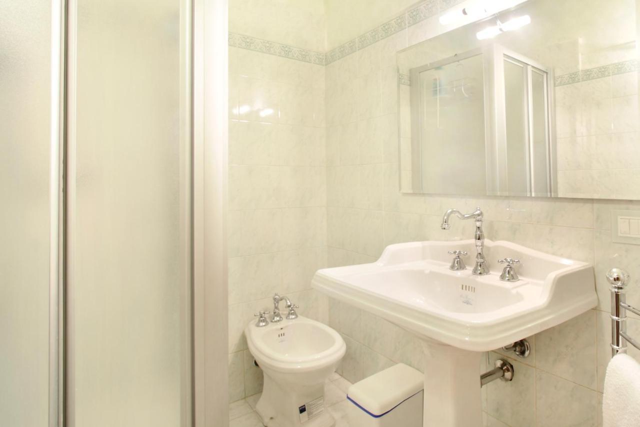פירנצה B&B Amalia Suites מראה חיצוני תמונה