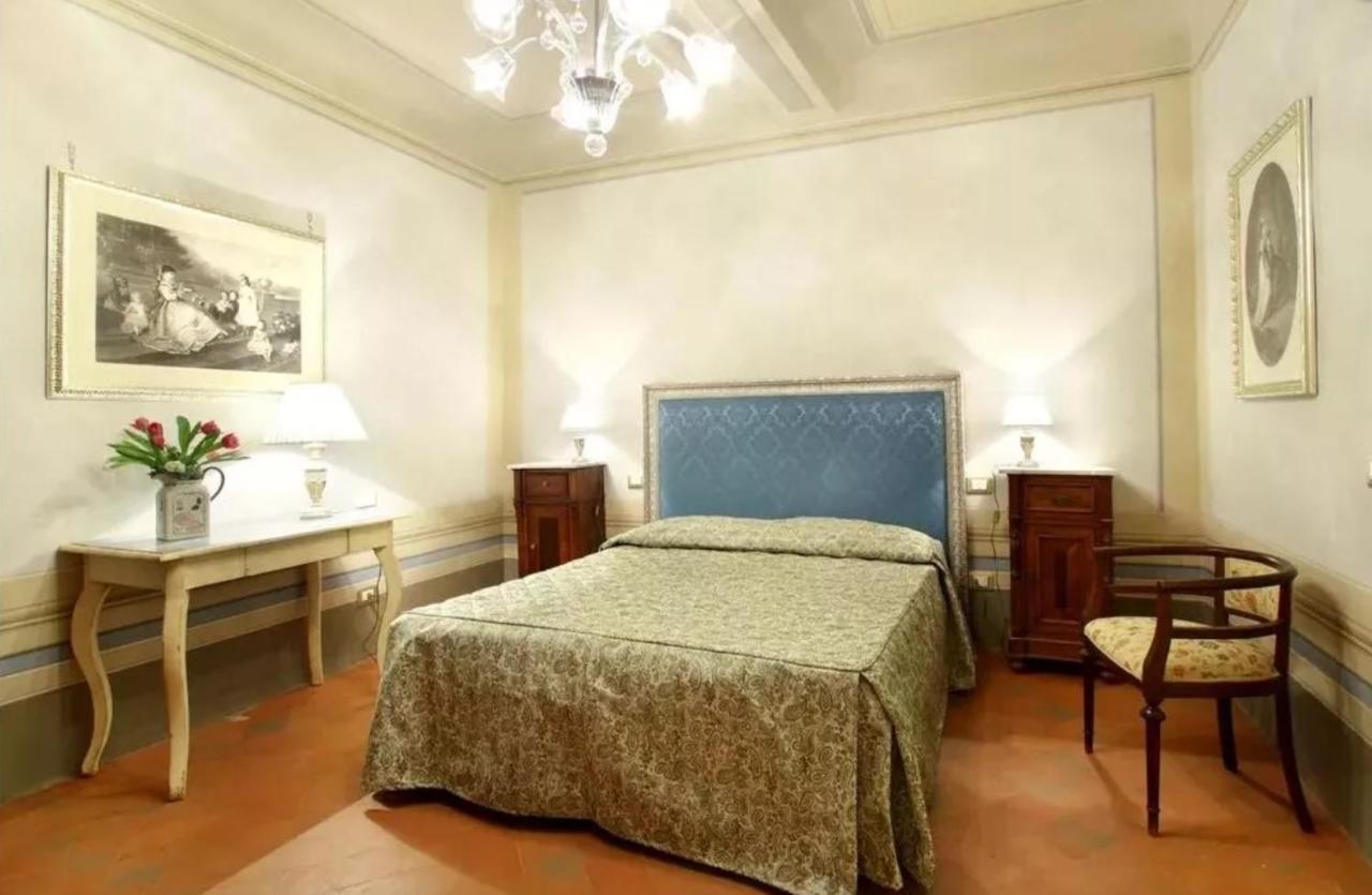 פירנצה B&B Amalia Suites מראה חיצוני תמונה