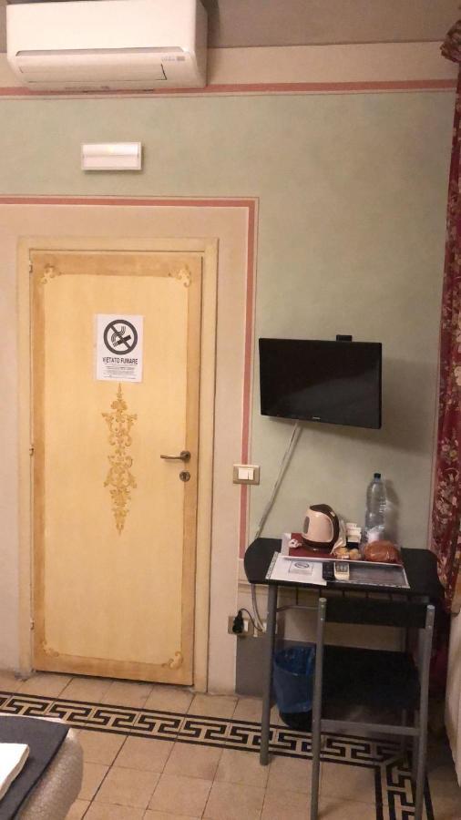 פירנצה B&B Amalia Suites מראה חיצוני תמונה